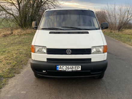 Белый Фольксваген Transporter, объемом двигателя 1.9 л и пробегом 300 тыс. км за 4750 $, фото 1 на Automoto.ua