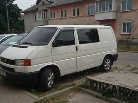 Білий Фольксваген Transporter, об'ємом двигуна 2.37 л та пробігом 430 тис. км за 4800 $, фото 1 на Automoto.ua