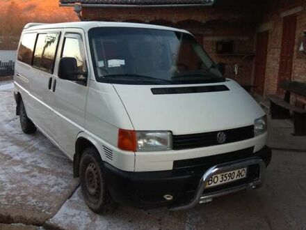 Белый Фольксваген Transporter, объемом двигателя 2.5 л и пробегом 480 тыс. км за 7200 $, фото 1 на Automoto.ua