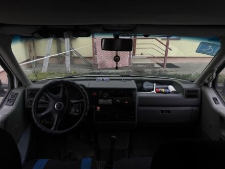 Белый Фольксваген Transporter, объемом двигателя 2.5 л и пробегом 755 тыс. км за 5500 $, фото 1 на Automoto.ua