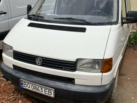 Білий Фольксваген Transporter, об'ємом двигуна 2.46 л та пробігом 500 тис. км за 4850 $, фото 1 на Automoto.ua