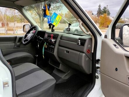 Фольксваген Transporter 2000 в Изюме на Automoto.ua Белый Фольксваген Transporter, объемом двигателя 2.5 л и пробегом 436 тыс. км за 6350 $, фото 1 на Automoto.ua