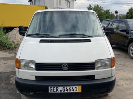Фольксваген Transporter 2000 у Рівному на Automoto.ua Білий Фольксваген Transporter, об'ємом двигуна 2.5 л та пробігом 300 тис. км за 2900 $, фото 1 на Automoto.ua