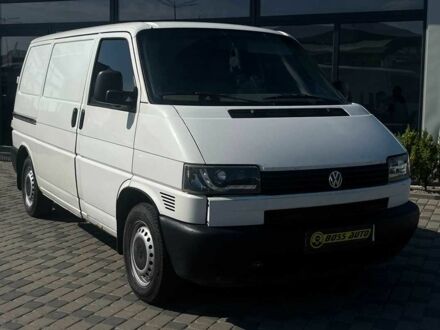 Белый Фольксваген Transporter, объемом двигателя 2.4 л и пробегом 300 тыс. км за 4300 $, фото 1 на Automoto.ua