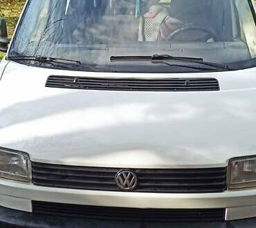 Белый Фольксваген Transporter, объемом двигателя 1.9 л и пробегом 684 тыс. км за 6000 $, фото 1 на Automoto.ua