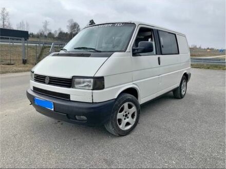 Фольксваген Transporter 2000 в Киеве на Automoto.ua Белый Фольксваген Transporter, объемом двигателя 2.5 л и пробегом 300 тыс. км за 2150 $, фото 1 на Automoto.ua