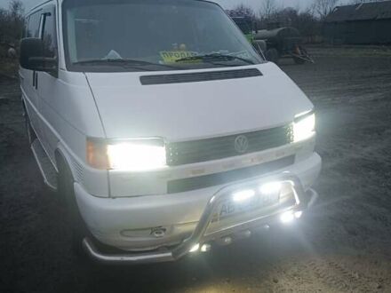 Білий Фольксваген Transporter, об'ємом двигуна 1.9 л та пробігом 360 тис. км за 5800 $, фото 1 на Automoto.ua