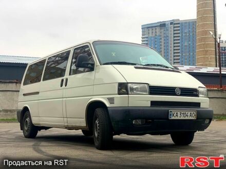 Фольксваген Transporter 2001 в Киеве на Automoto.ua Белый Фольксваген Transporter, объемом двигателя 2.5 л и пробегом 366 тыс. км за 7000 $, фото 1 на Automoto.ua