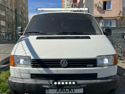 Фольксваген Transporter 2001 в Сумах на Automoto.ua Белый Фольксваген Transporter, объемом двигателя 2.5 л и пробегом 513 тыс. км за 4950 $, фото 1 на Automoto.ua