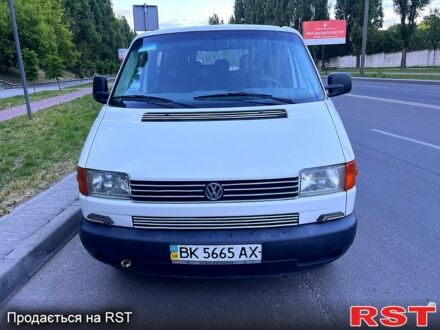 Фольксваген Transporter 2001 в Ровно на Automoto.ua Белый Фольксваген Transporter, объемом двигателя 2.5 л и пробегом 435 тыс. км за 7500 $, фото 1 на Automoto.ua