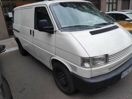 Фольксваген Transporter 2001 у Києві на Automoto.ua Білий Фольксваген Transporter, об'ємом двигуна 2.5 л та пробігом 355 тис. км за 3000 $, фото 1 на Automoto.ua