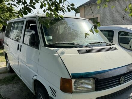 Белый Фольксваген Transporter, объемом двигателя 0 л и пробегом 350 тыс. км за 5000 $, фото 1 на Automoto.ua