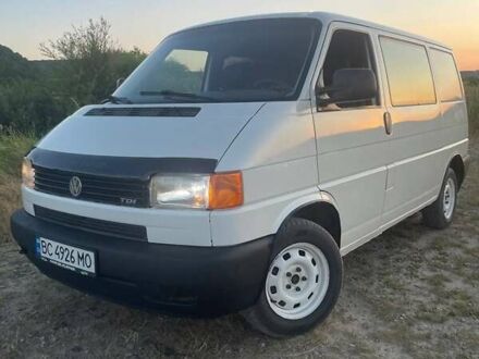 Фольксваген Transporter 2001 в Львове на Automoto.ua Белый Фольксваген Transporter, объемом двигателя 2.5 л и пробегом 381 тыс. км за 5950 $, фото 1 на Automoto.ua