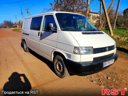 Фольксваген Transporter 2001 в Белгород-Днестровском на Automoto.ua Белый Фольксваген Transporter, объемом двигателя 1.9 л и пробегом 350 тыс. км за 6200 $, фото 1 на Automoto.ua