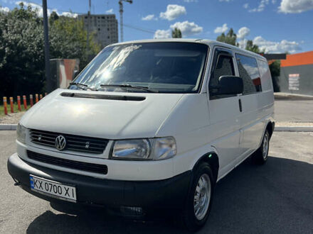 Білий Фольксваген Transporter, об'ємом двигуна 2.5 л та пробігом 357 тис. км за 7500 $, фото 1 на Automoto.ua