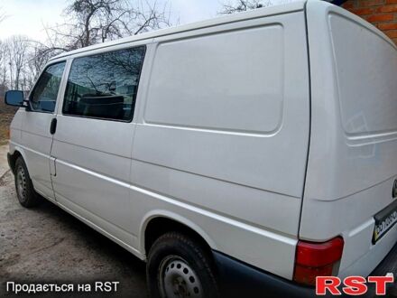 Фольксваген Transporter 2001 у Гадяче на Automoto.ua Білий Фольксваген Transporter, об'ємом двигуна 2.5 л та пробігом 270 тис. км за 5800 $, фото 1 на Automoto.ua