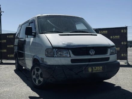 Фольксваген Transporter 2001 у Києві на Automoto.ua Білий Фольксваген Transporter, об'ємом двигуна 1.9 л та пробігом 390 тис. км за 4100 $, фото 1 на Automoto.ua