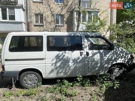 Белый Фольксваген Transporter, объемом двигателя 1.9 л и пробегом 290 тыс. км за 7500 $, фото 1 на Automoto.ua