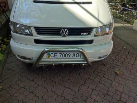 Білий Фольксваген Transporter, об'ємом двигуна 2.5 л та пробігом 297 тис. км за 10700 $, фото 1 на Automoto.ua