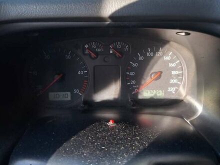 Белый Фольксваген Transporter, объемом двигателя 2.46 л и пробегом 472 тыс. км за 6500 $, фото 1 на Automoto.ua