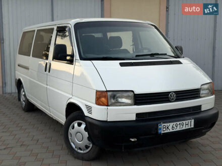 Фольксваген Transporter 2002 у Сарнах на Automoto.ua Білий Фольксваген Transporter, об'ємом двигуна 2.46 л та пробігом 346 тис. км за 5999 $, фото 1 на Automoto.ua