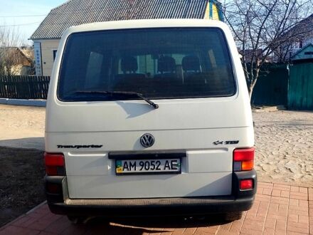Фольксваген Transporter 2002 в Коростышеве на Automoto.ua Белый Фольксваген Transporter, объемом двигателя 2.5 л и пробегом 0 тыс. км за 5000 $, фото 1 на Automoto.ua