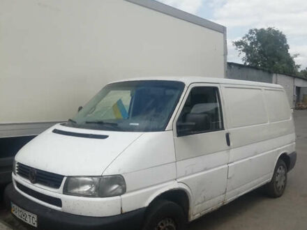 Белый Фольксваген Transporter, объемом двигателя 2.5 л и пробегом 662 тыс. км за 4900 $, фото 1 на Automoto.ua