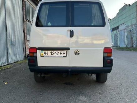 Білий Фольксваген Transporter, об'ємом двигуна 2.5 л та пробігом 380 тис. км за 6800 $, фото 1 на Automoto.ua