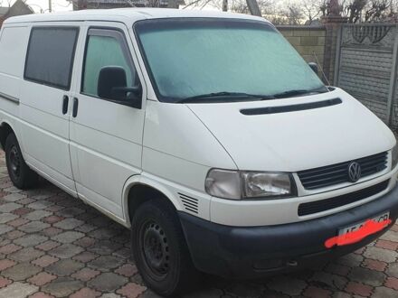 Білий Фольксваген Transporter, об'ємом двигуна 2.5 л та пробігом 386 тис. км за 7200 $, фото 1 на Automoto.ua