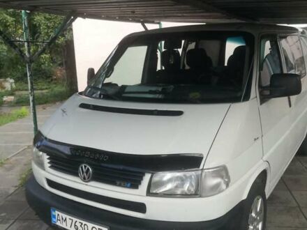 Фольксваген Transporter 2003 у Житомирі на Automoto.ua Білий Фольксваген Transporter, об'ємом двигуна 2.46 л та пробігом 364 тис. км за 6800 $, фото 1 на Automoto.ua