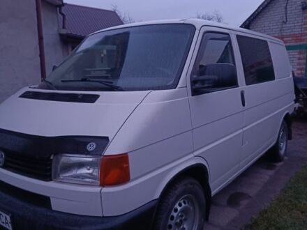 Білий Фольксваген Transporter, об'ємом двигуна 2.5 л та пробігом 279 тис. км за 8800 $, фото 1 на Automoto.ua