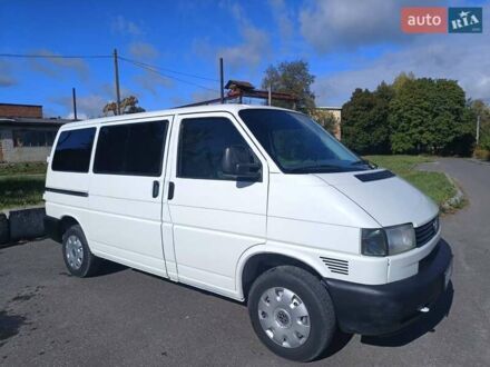 Білий Фольксваген Transporter, об'ємом двигуна 2.46 л та пробігом 290 тис. км за 7300 $, фото 1 на Automoto.ua