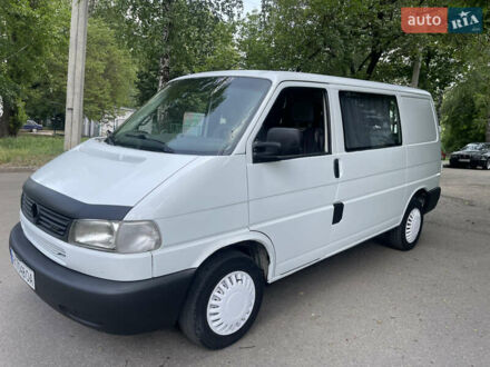Фольксваген Transporter 2003 в Харькове на Automoto.ua Белый Фольксваген Transporter, объемом двигателя 2.5 л и пробегом 297 тыс. км за 5800 $, фото 1 на Automoto.ua