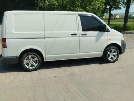 Фольксваген Transporter 2004 в Черновцах на Automoto.ua Белый Фольксваген Transporter, объемом двигателя 1.9 л и пробегом 335 тыс. км за 5300 $, фото 1 на Automoto.ua