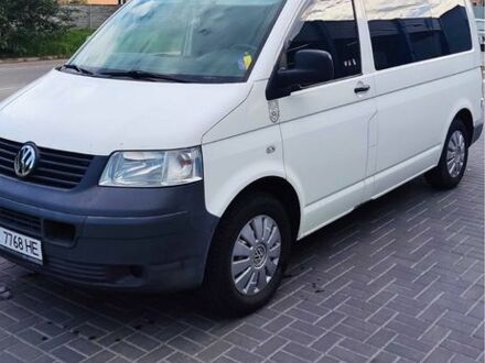 Білий Фольксваген Transporter, об'ємом двигуна 2.5 л та пробігом 375 тис. км за 7000 $, фото 1 на Automoto.ua