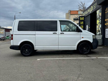 Белый Фольксваген Transporter, объемом двигателя 1.9 л и пробегом 427 тыс. км за 7000 $, фото 1 на Automoto.ua