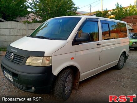 Фольксваген Transporter 2004 у Харкові на Automoto.ua Білий Фольксваген Transporter, об'ємом двигуна 1.9 л та пробігом 330 тис. км за 6950 $, фото 1 на Automoto.ua