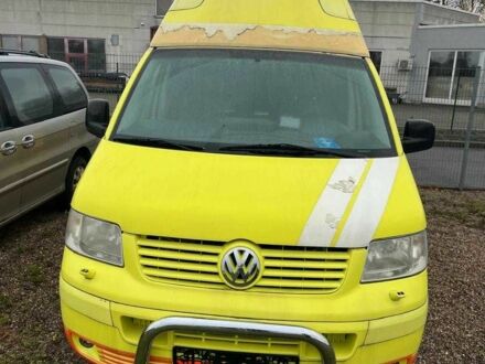 Белый Фольксваген Transporter, объемом двигателя 2.5 л и пробегом 430 тыс. км за 5839 $, фото 1 на Automoto.ua