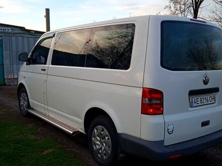 Фольксваген Transporter 2004 в Харькове на Automoto.ua Белый Фольксваген Transporter, объемом двигателя 1.9 л и пробегом 280 тыс. км за 6000 $, фото 1 на Automoto.ua