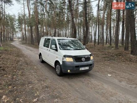 Білий Фольксваген Transporter, об'ємом двигуна 2.46 л та пробігом 281 тис. км за 7250 $, фото 1 на Automoto.ua