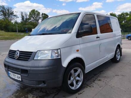 Фольксваген Transporter 2004 у Синельниковом на Automoto.ua Білий Фольксваген Transporter, об'ємом двигуна 2.46 л та пробігом 336 тис. км за 6700 $, фото 1 на Automoto.ua