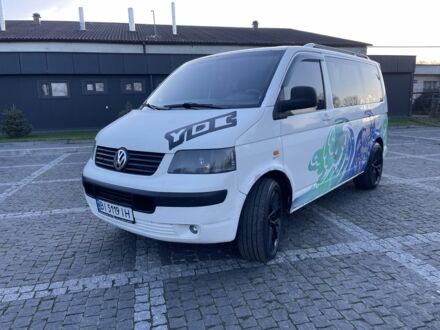 Білий Фольксваген Transporter, об'ємом двигуна 2.5 л та пробігом 445 тис. км за 6500 $, фото 1 на Automoto.ua