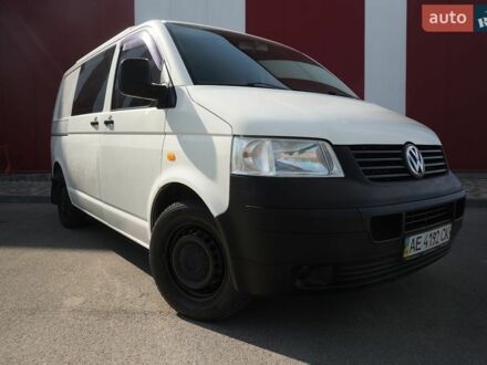 Білий Фольксваген Transporter, об'ємом двигуна 1.9 л та пробігом 280 тис. км за 8200 $, фото 1 на Automoto.ua