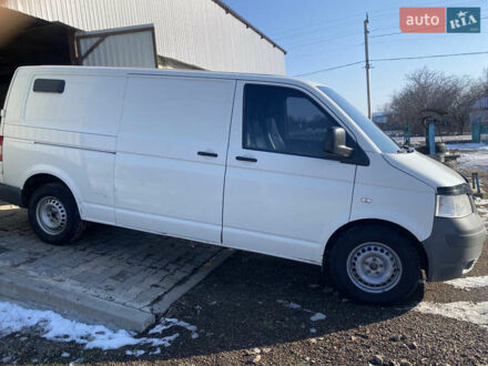 Фольксваген Transporter 2004 в Ольшанка на Automoto.ua Белый Фольксваген Transporter, объемом двигателя 1.9 л и пробегом 399 тыс. км за 7500 $, фото 1 на Automoto.ua