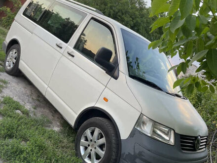 Фольксваген Transporter 2005 в Борисполе на Automoto.ua Белый Фольксваген Transporter, объемом двигателя 1.9 л и пробегом 550 тыс. км за 6300 $, фото 1 на Automoto.ua