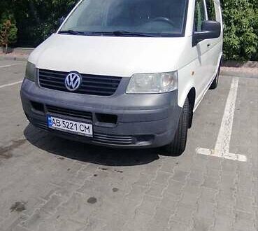 Фольксваген Transporter 2005 в Виннице на Automoto.ua Белый Фольксваген Transporter, объемом двигателя 2.5 л и пробегом 400 тыс. км за 8700 $, фото 1 на Automoto.ua