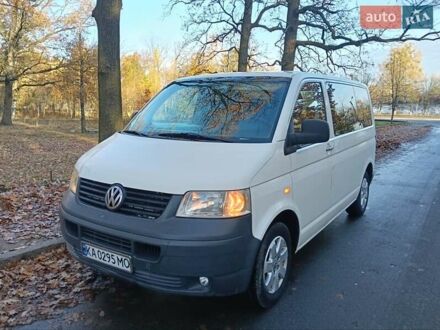 Фольксваген Transporter 2005 у Малине на Automoto.ua Білий Фольксваген Transporter, об'ємом двигуна 1.9 л та пробігом 377 тис. км за 6400 $, фото 1 на Automoto.ua
