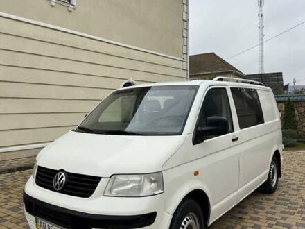 Белый Фольксваген Transporter, объемом двигателя 1.9 л и пробегом 330 тыс. км за 5600 $, фото 1 на Automoto.ua