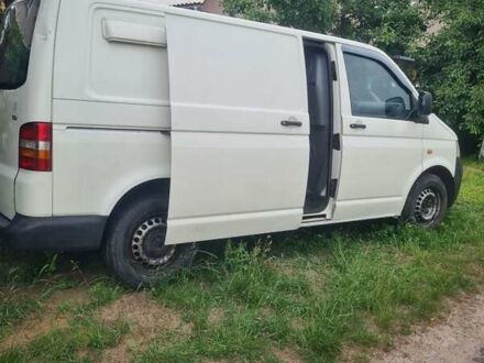 Фольксваген Transporter 2005 в Чернигове на Automoto.ua Белый Фольксваген Transporter, объемом двигателя 1.9 л и пробегом 350 тыс. км за 7000 $, фото 1 на Automoto.ua