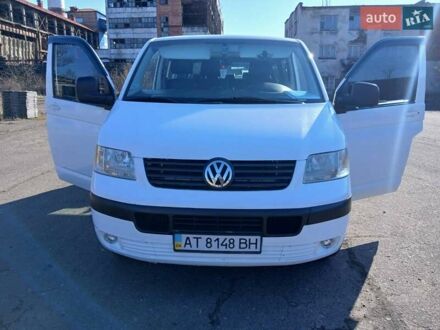 Білий Фольксваген Transporter, об'ємом двигуна 1.9 л та пробігом 302 тис. км за 7500 $, фото 1 на Automoto.ua